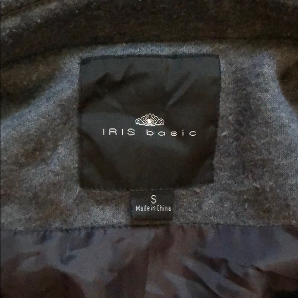 Gray pea coat - Picture 2 of 3